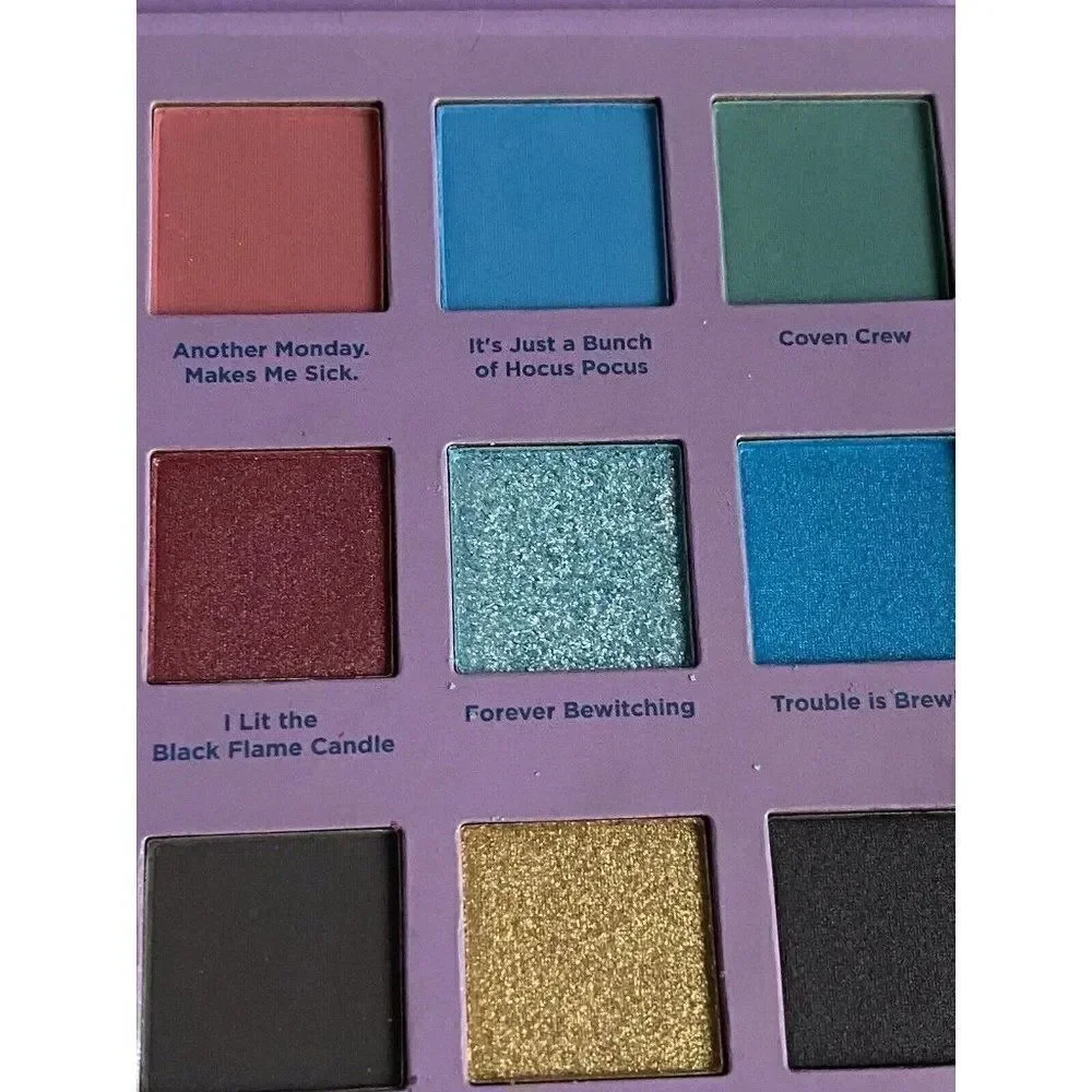 Taste Beauty Disney Hocus Pocus Tonight‎ We Fly 12 Count Eyeshadow Palette NEW